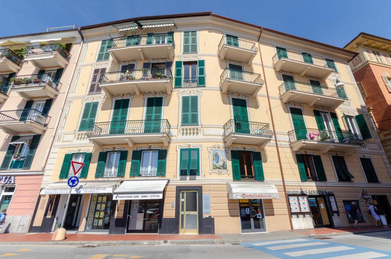 Alla Casa Rosa Al Mare, Central Seafront Stay With Free Private Garage, Air Conditionig, Wi-Fi, Ideal Choice For A Relaxing And Exciting Coastal Escape Rapallo Exterior photo